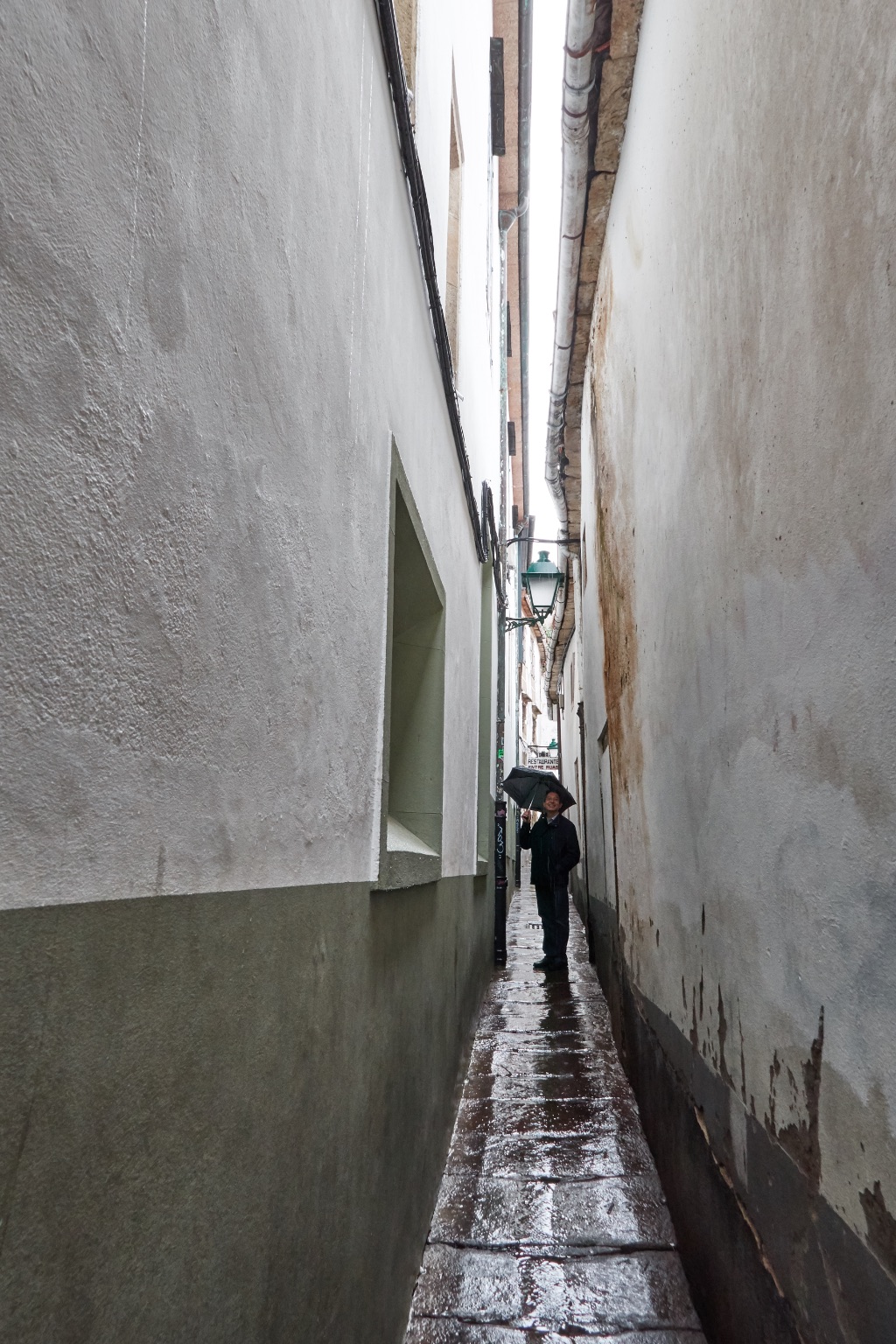 The narrowest passage in the old town
